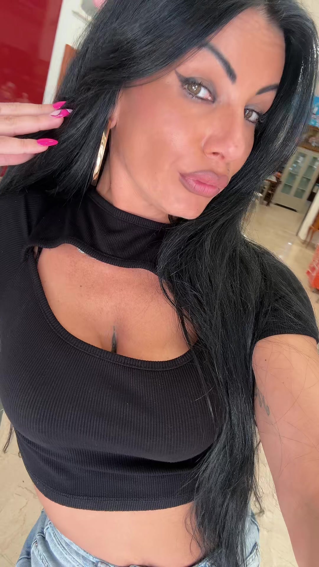@_Dina_Cardone_
