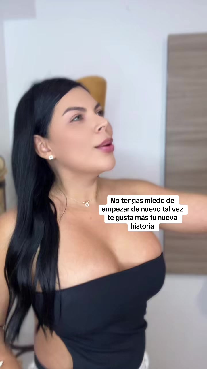 @dianalinaresg