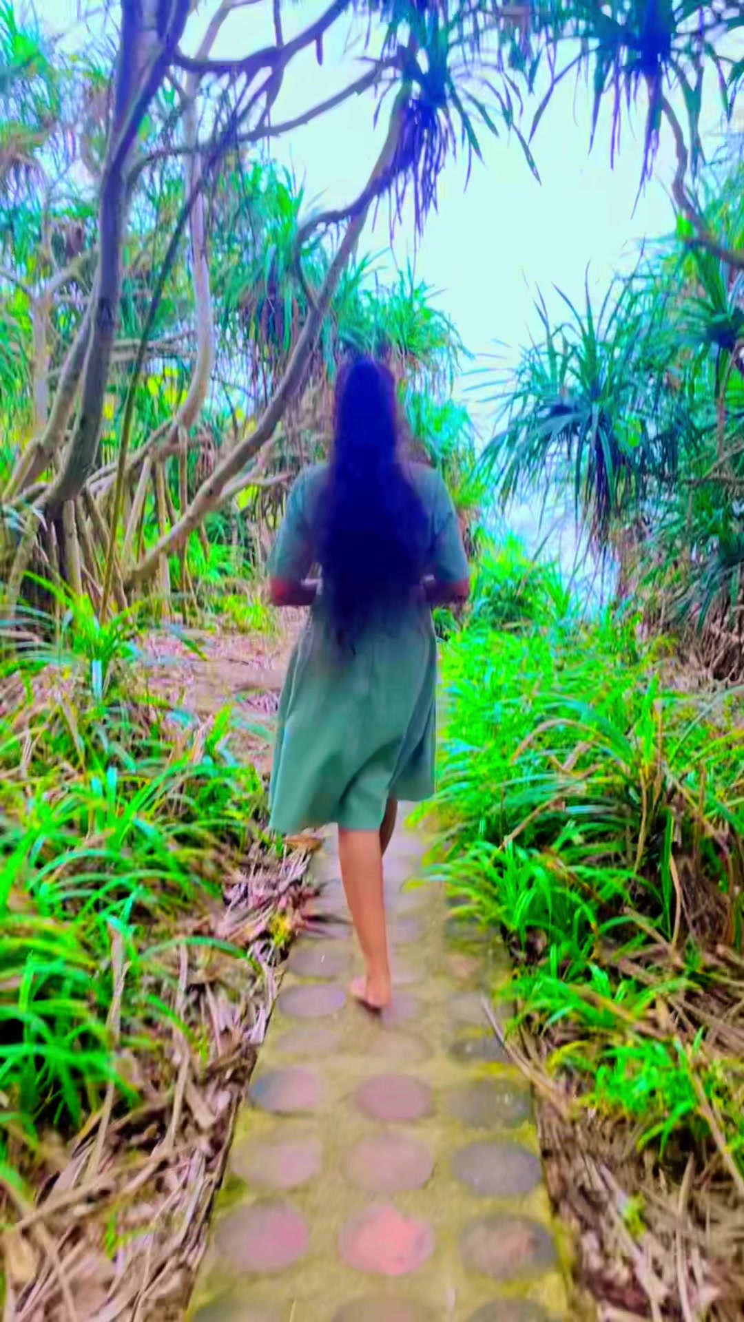 @nadeeshani28sl