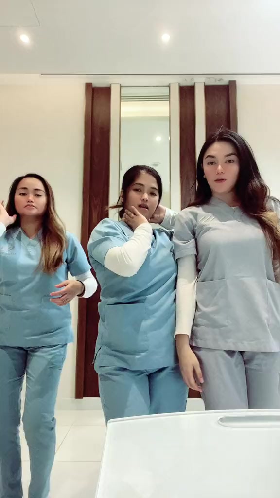@ChloePamore 🇵🇭🇦🇪