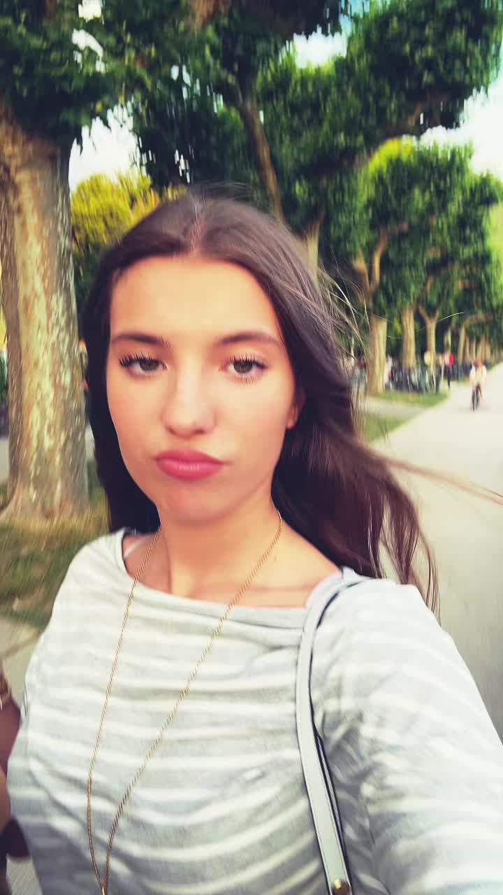 @Kiara 💋🇮🇹