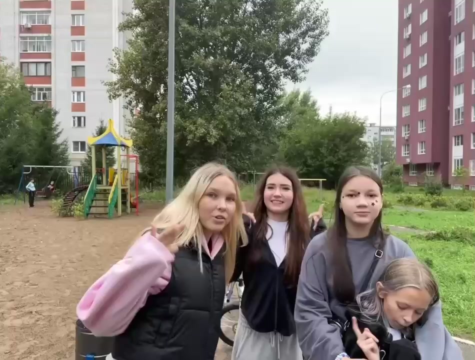 @motya
