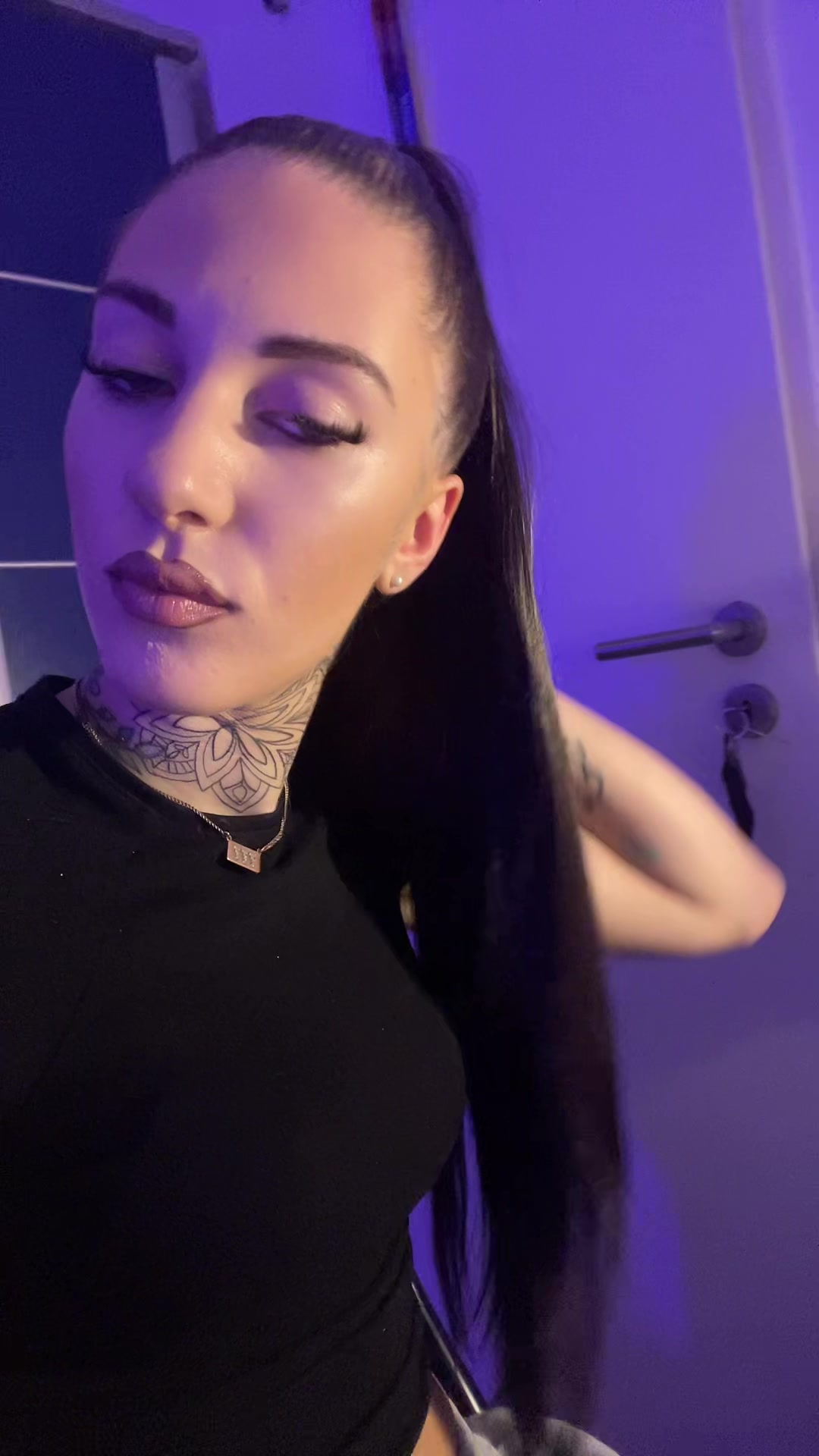 @j.clgn.666