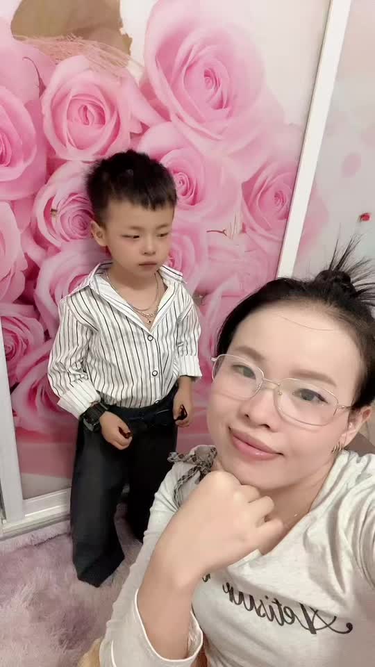 @Noi 中国媳妇🇨🇳🇨🇳