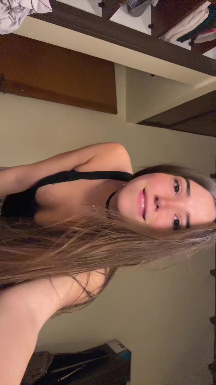 @julie★⭑