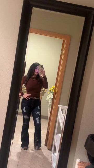 @Angelina🎀