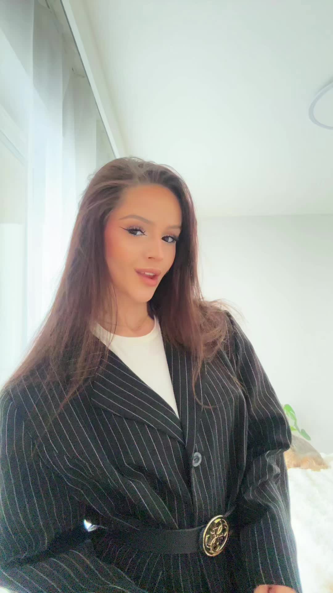 @𝑬𝒎𝒊𝒍𝒌𝒂 💫