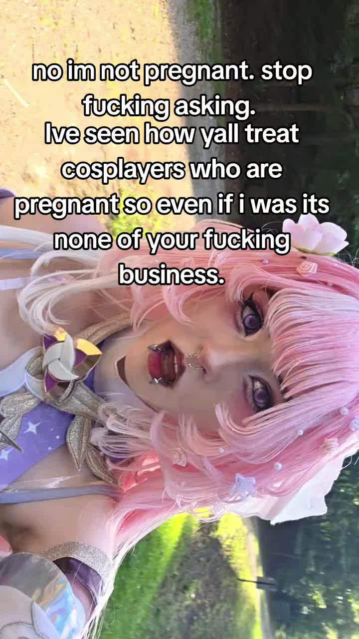 @Trashshark_cosplay 🔜 Awa