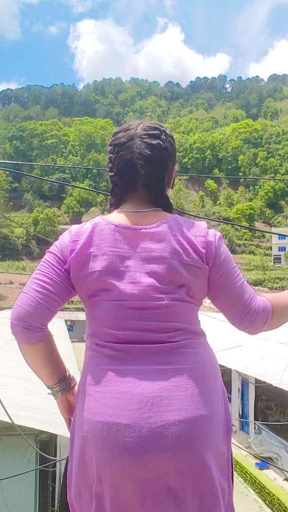 @☦️सोफिया चेपाङ्ग🇳🇵