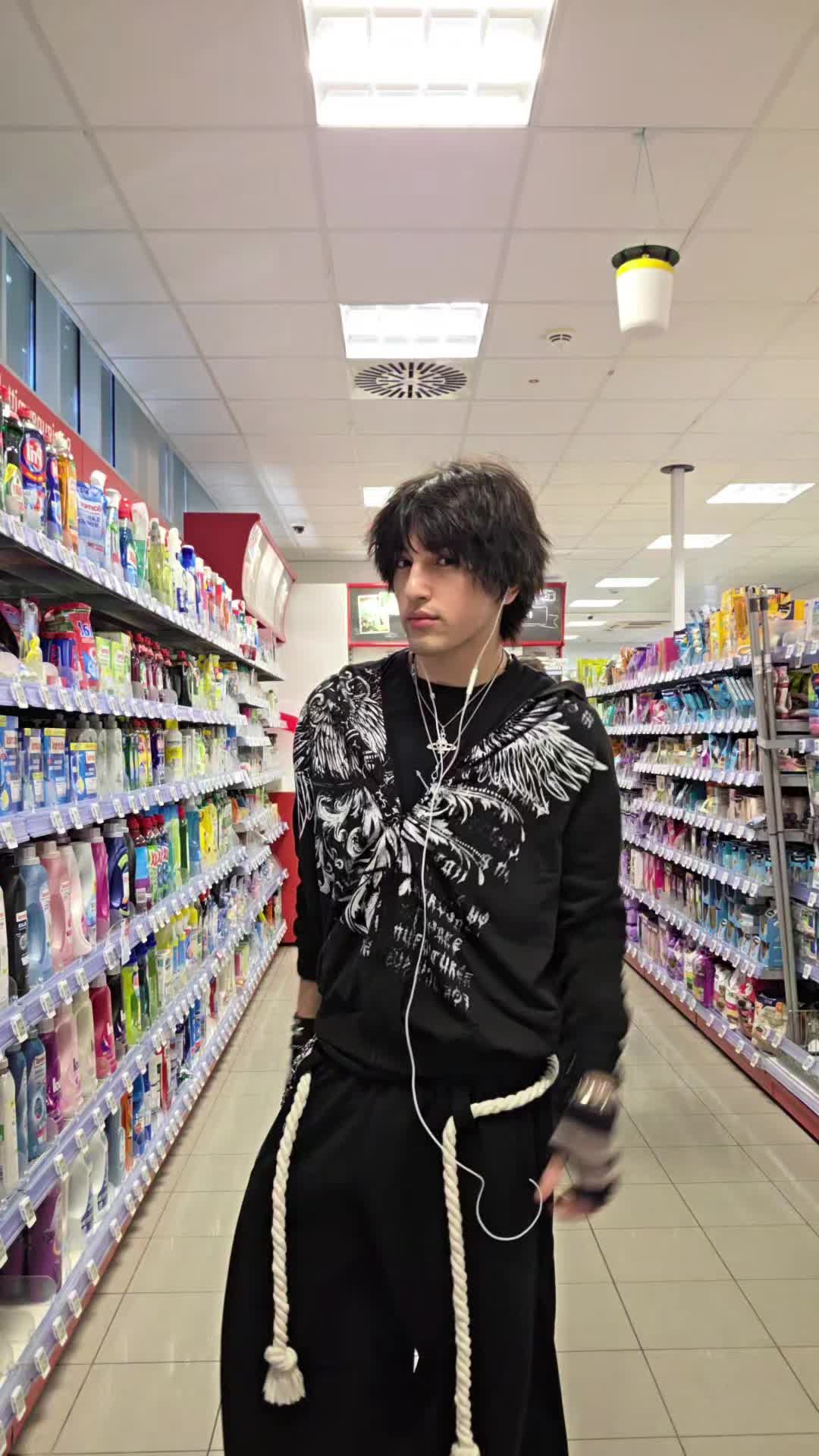 @Aki