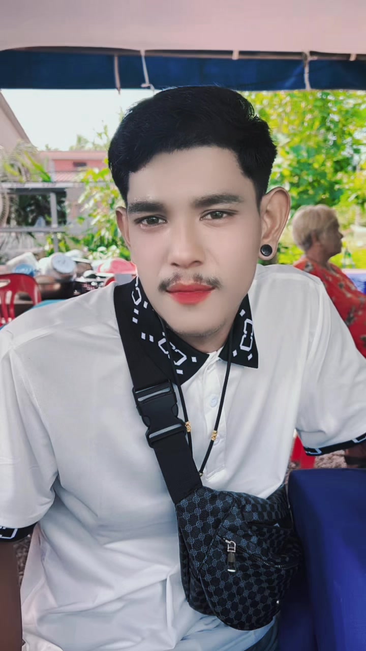 @อี‘ กิ่ง เอง‘✨🍃