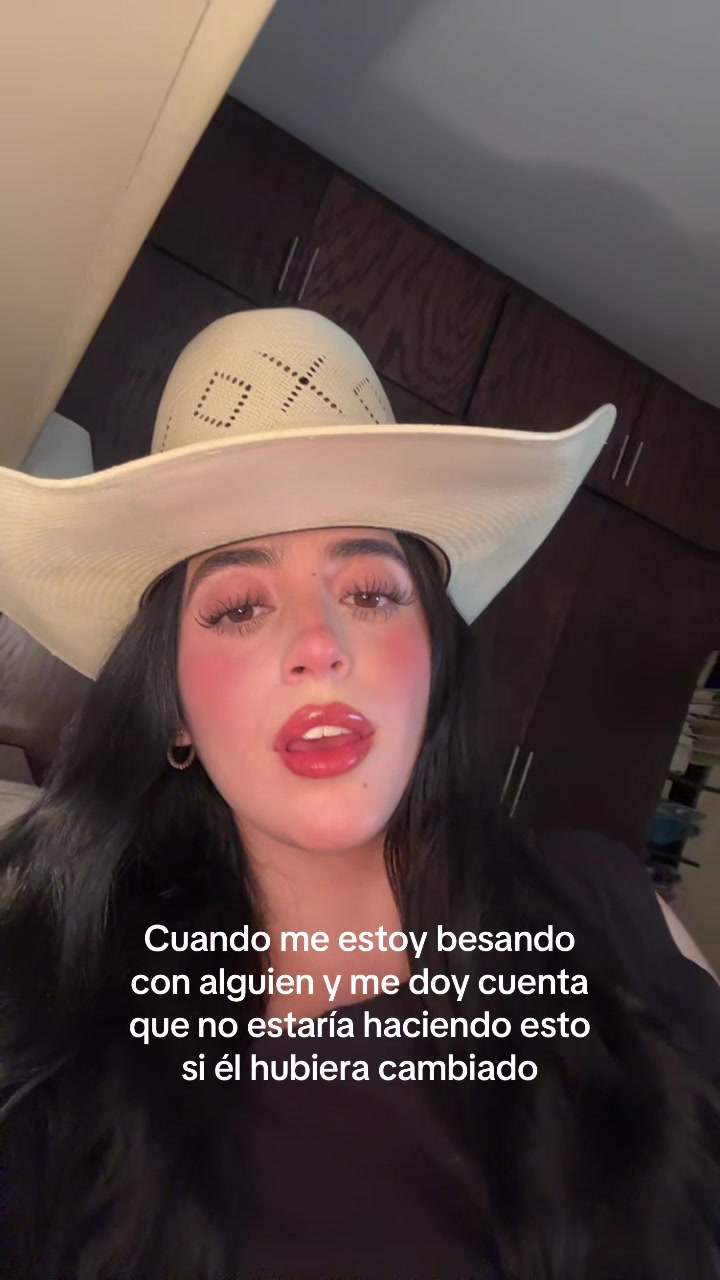 @𝑁𝑎𝑡𝑎𝑙𝑖𝑒
