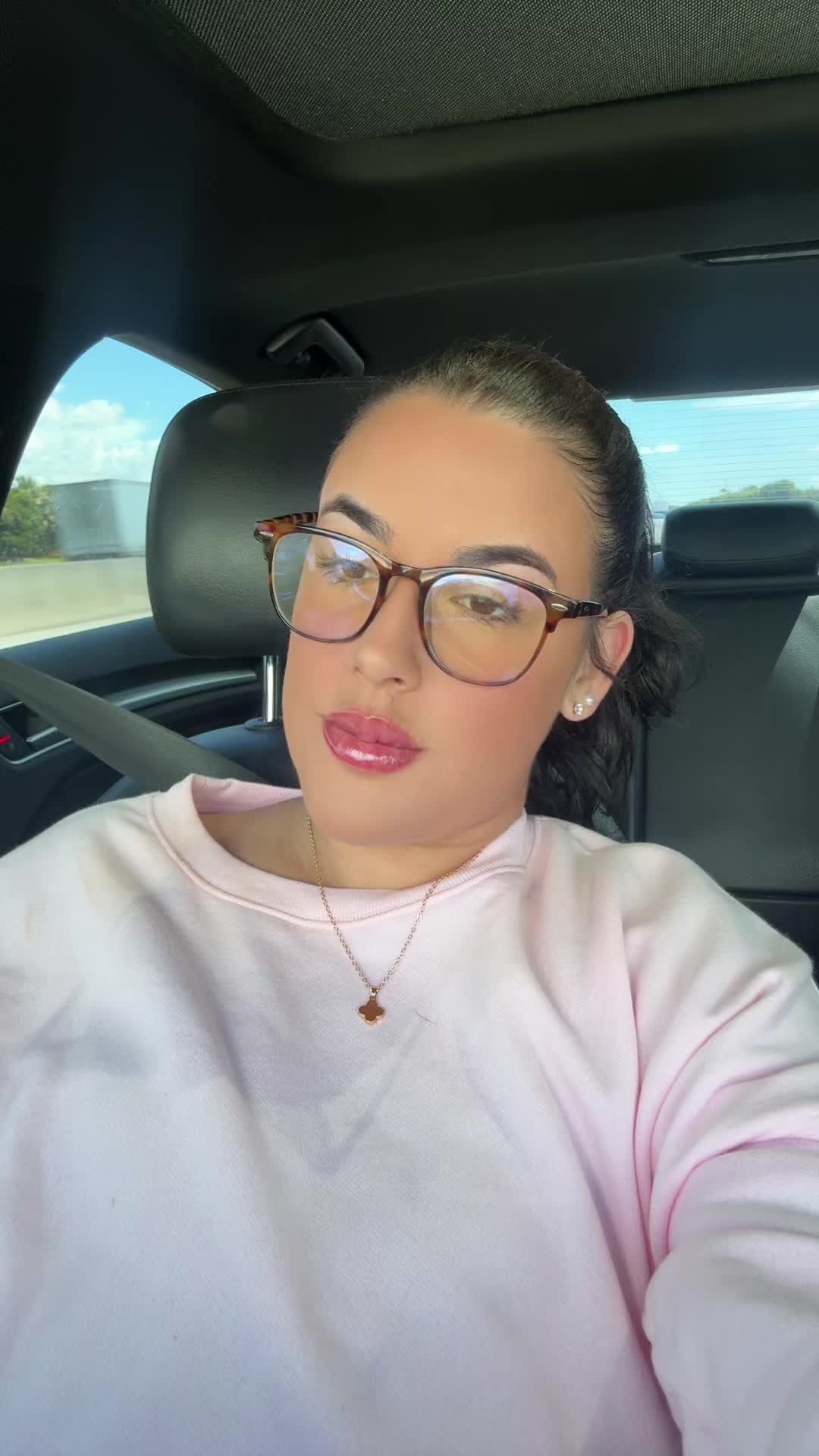 @Maddielizxo