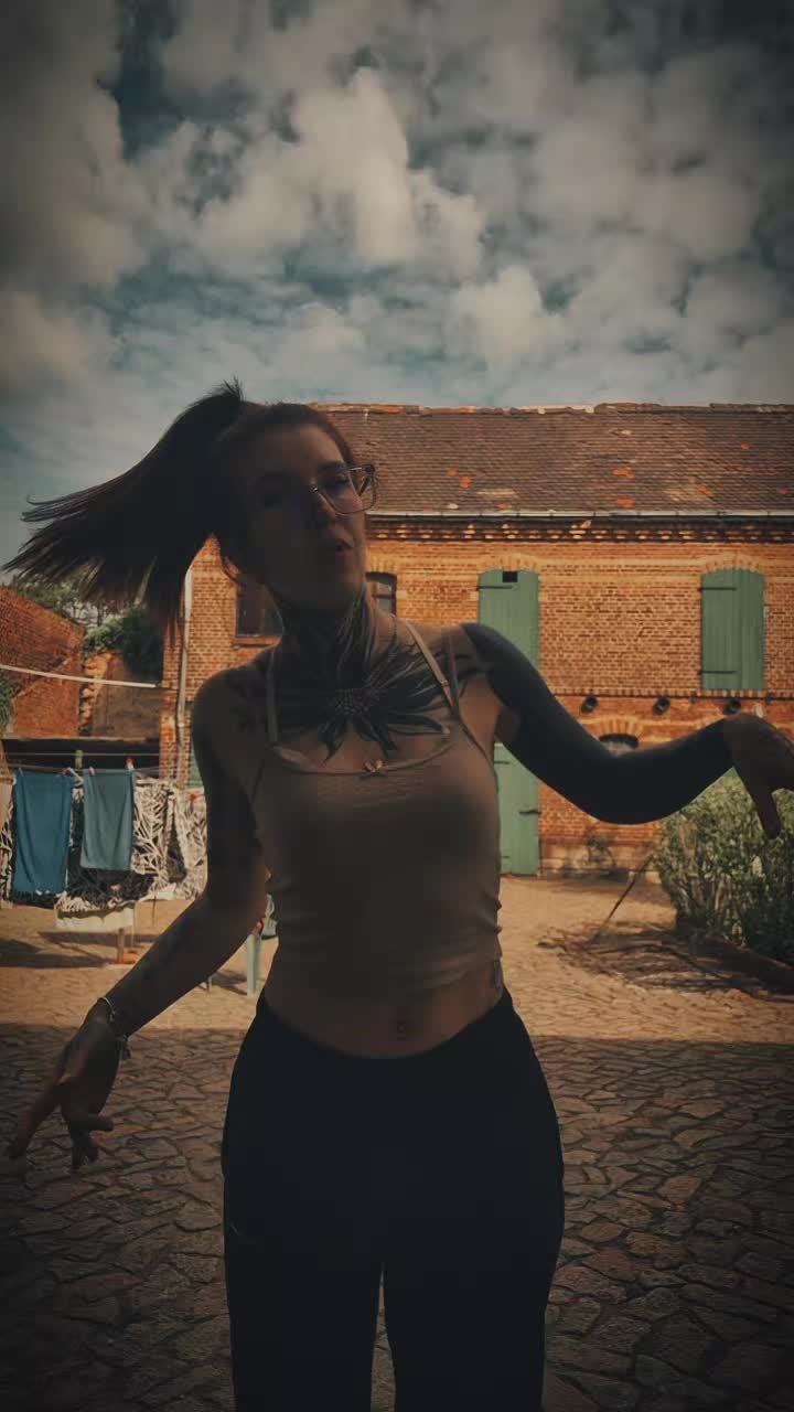 @caronzii.