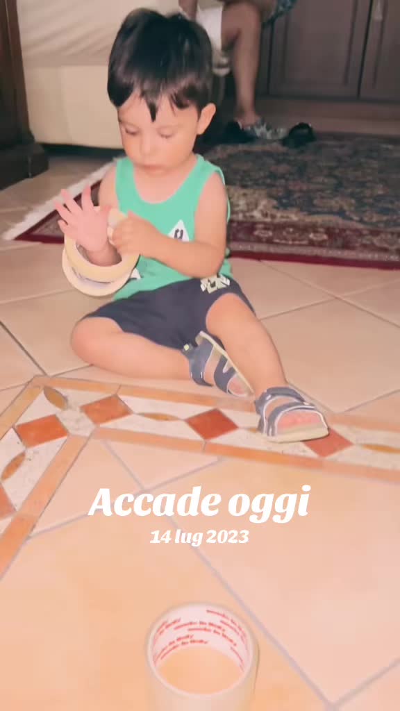 @Scricciola9