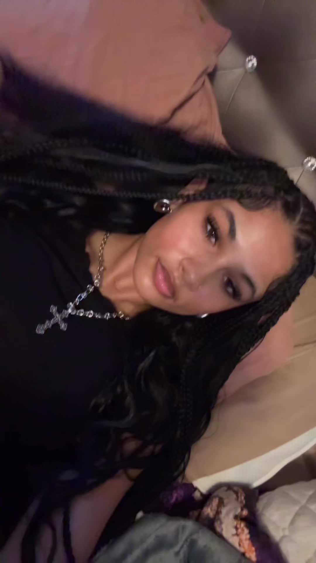 @chloopeezy