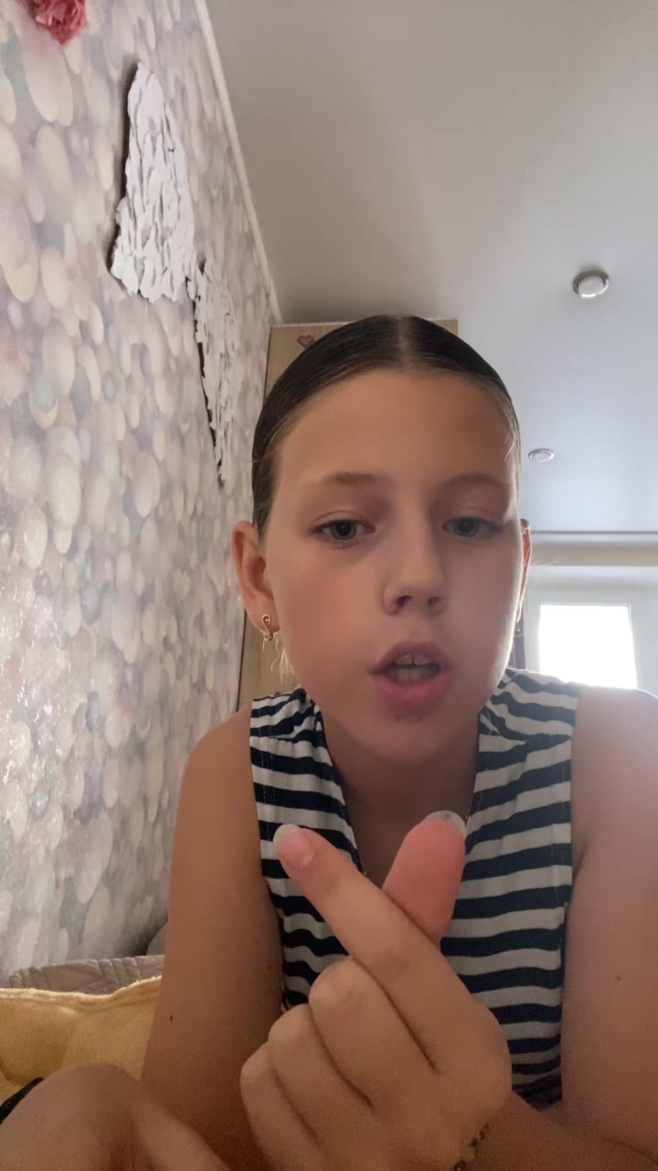 @даня