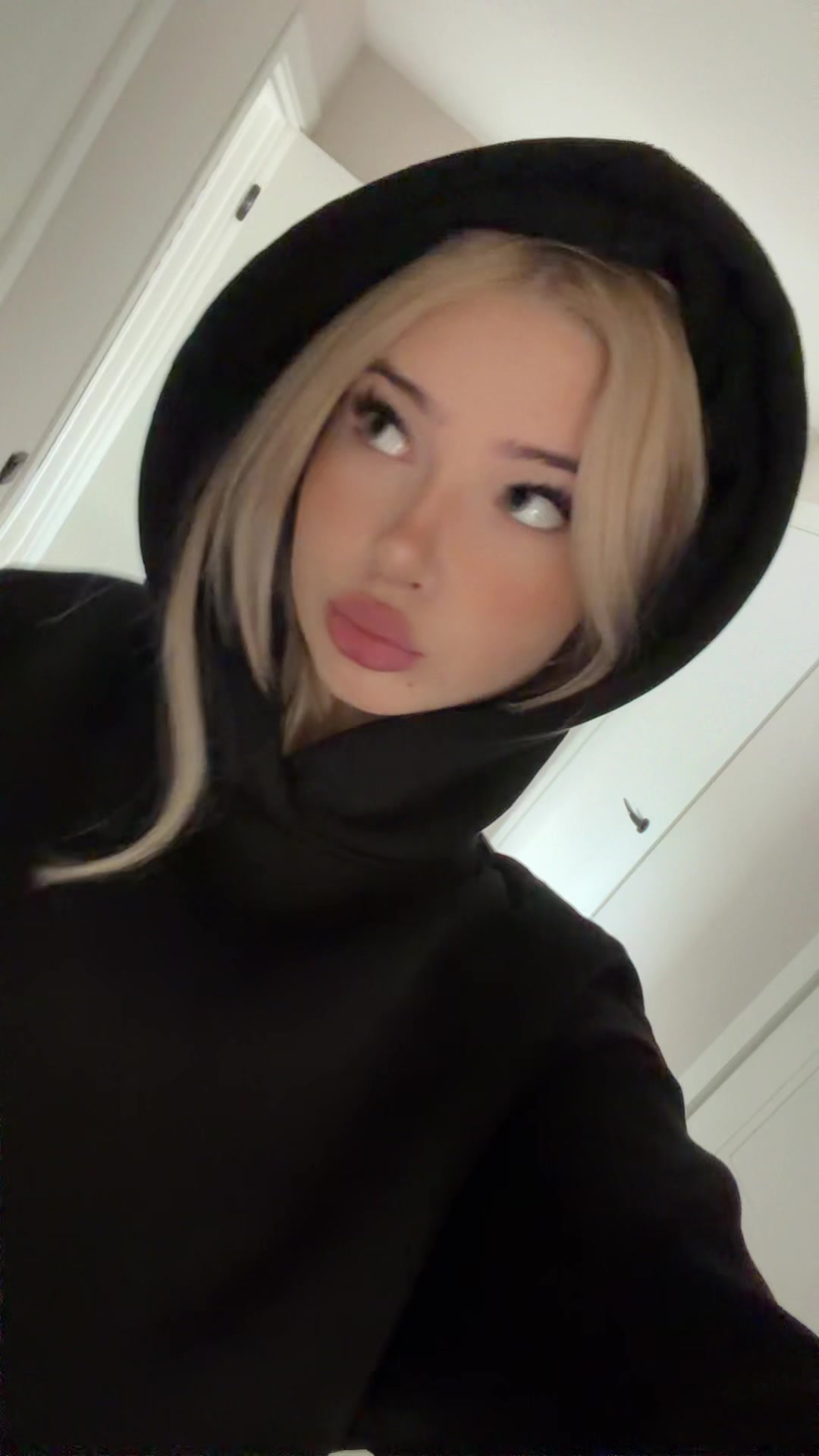 @анисья