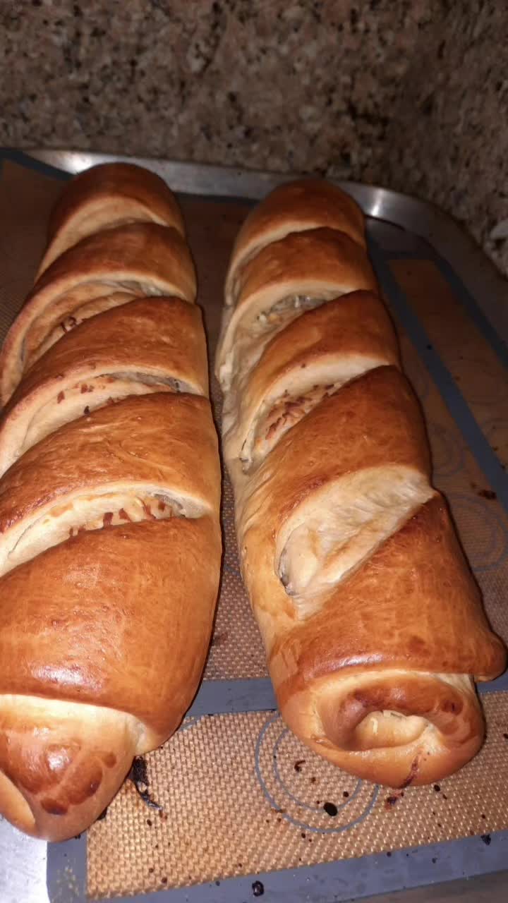 @Apolo's Bakery