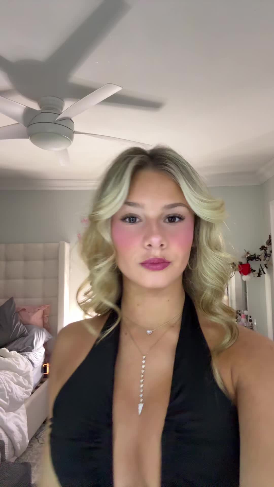@Cami