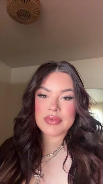 @Jessica Lynn🍒