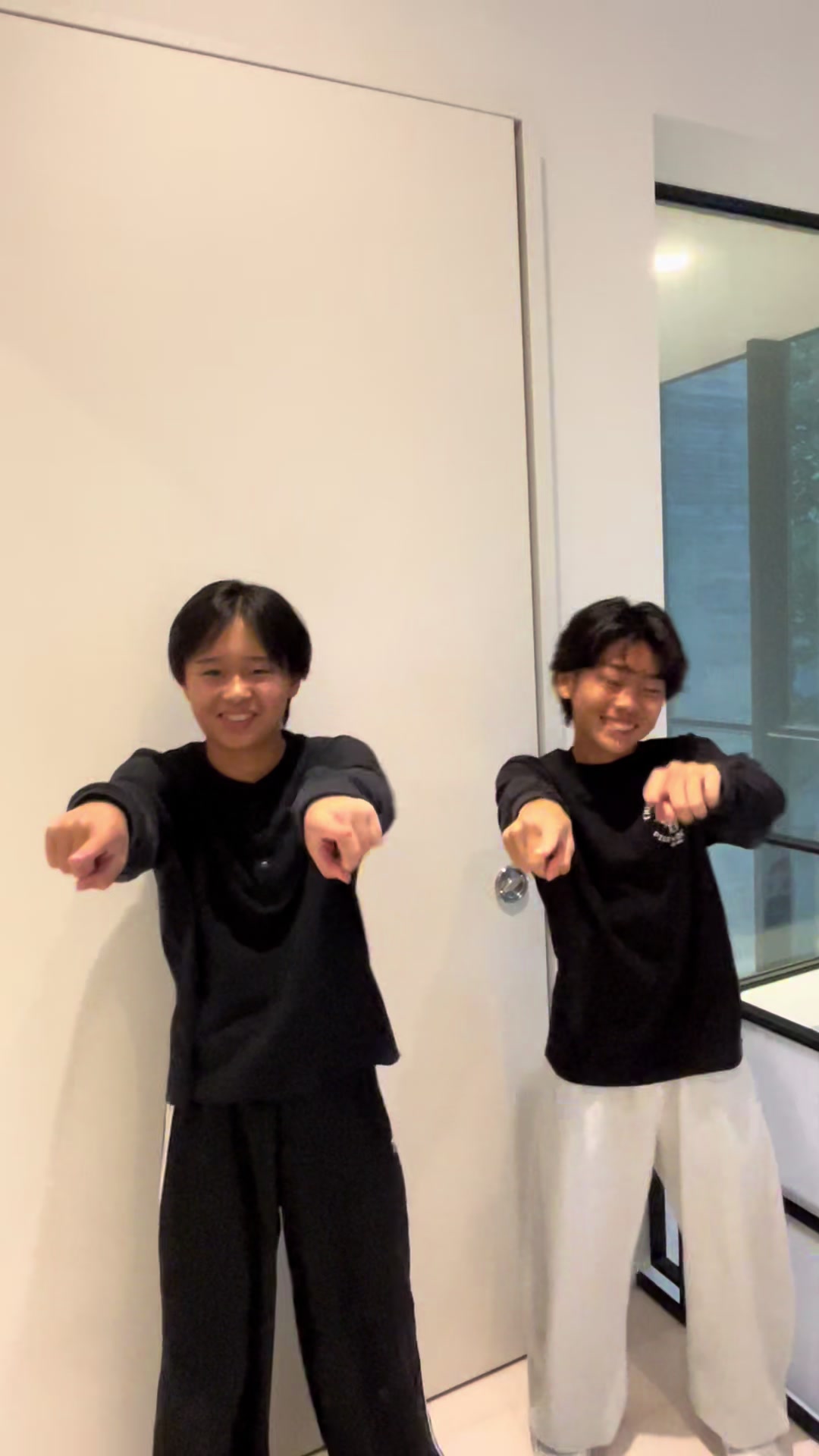 @TOKYOBANANABOYZ