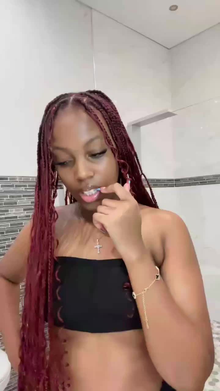 @Latoya Bontle 🕷