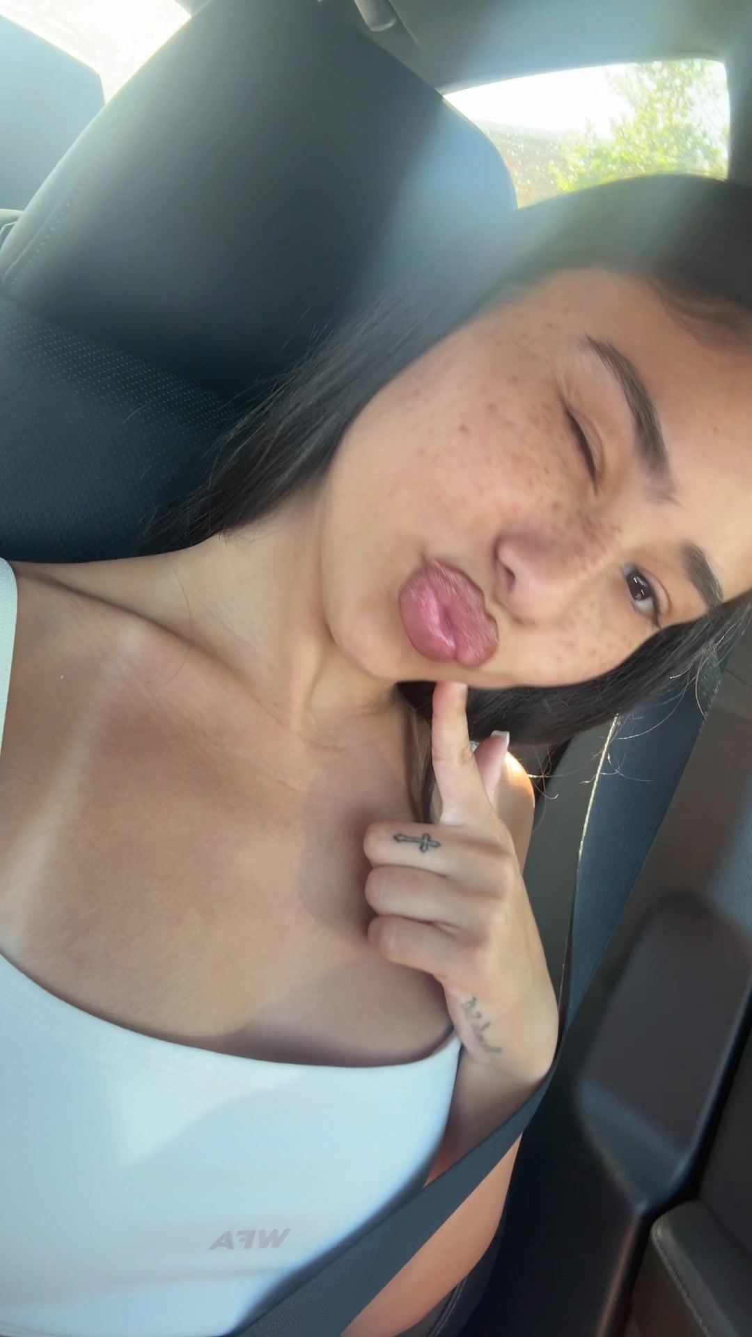 @Dejanicole