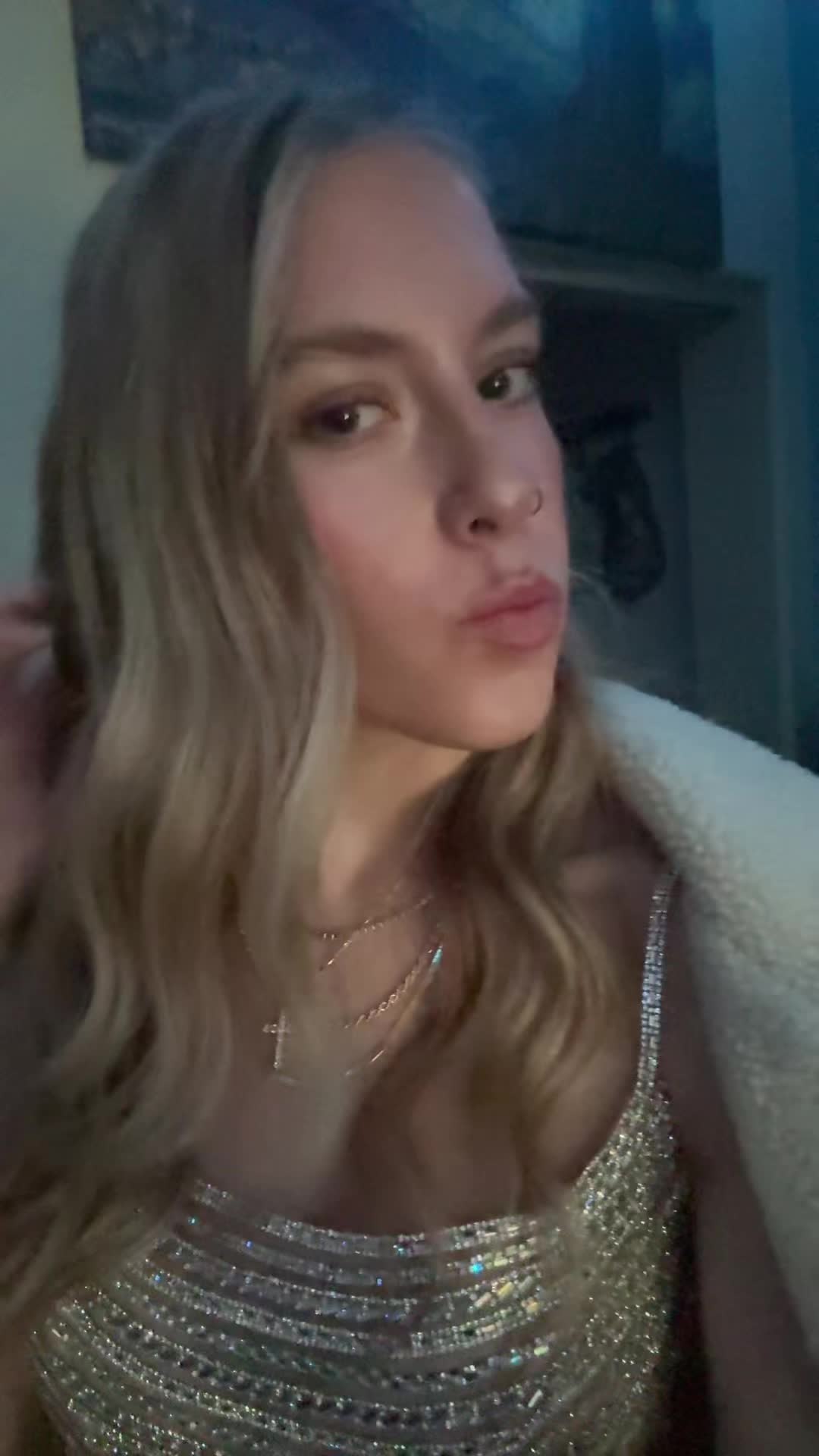 @hal🤩