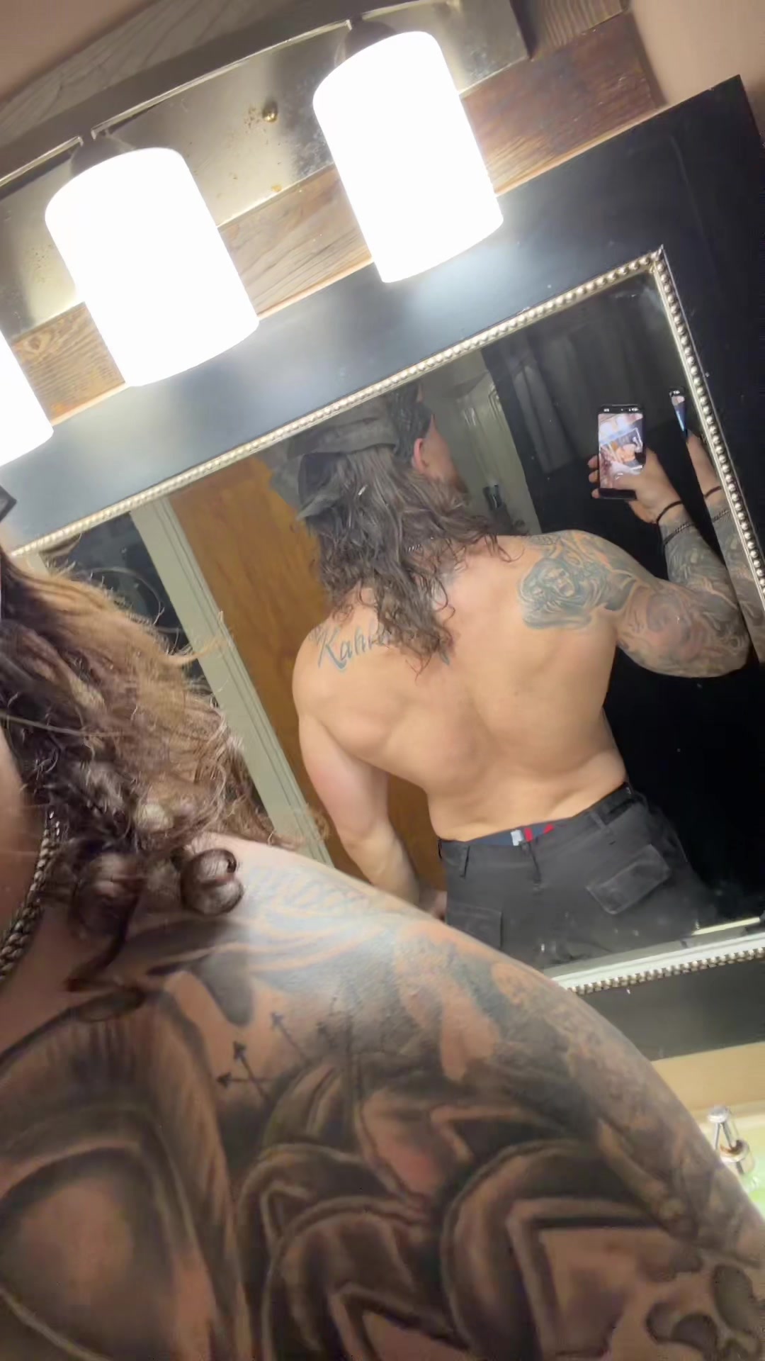 @mysteriouslyethan