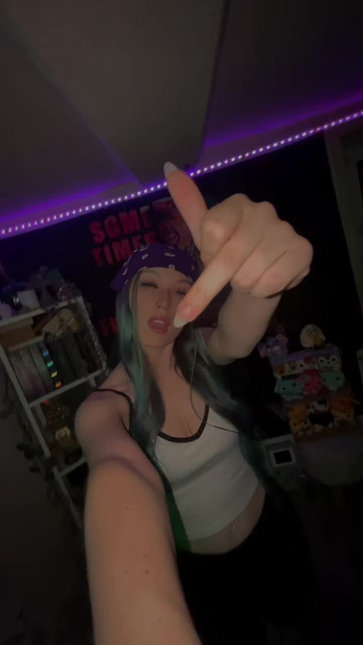 @Sammy💚💜