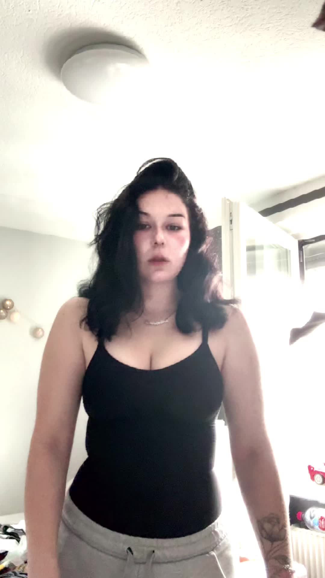 @𝔈𝔩𝔦𝔰𝔰𝔞🦋