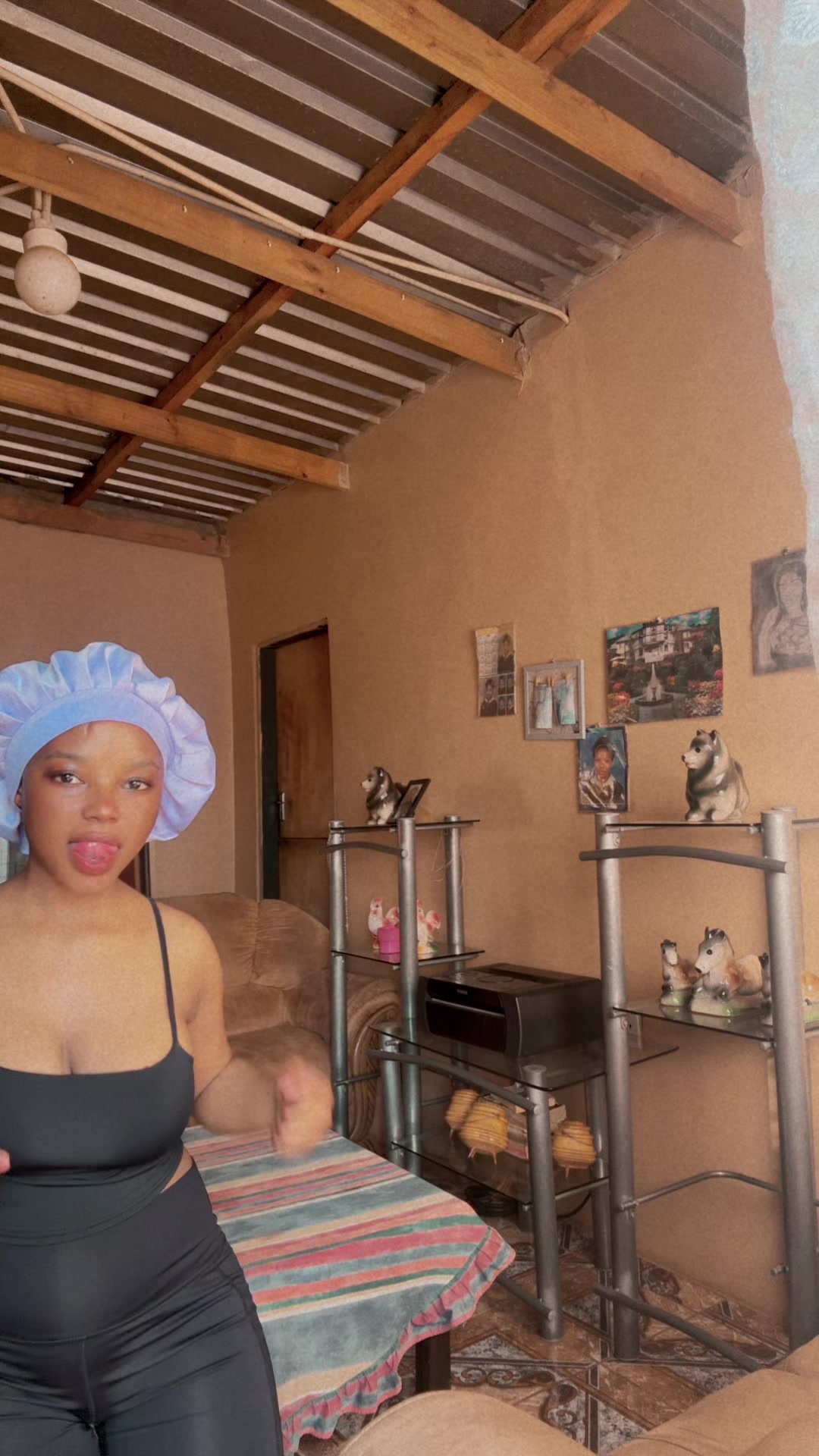 @Thembi Moabi