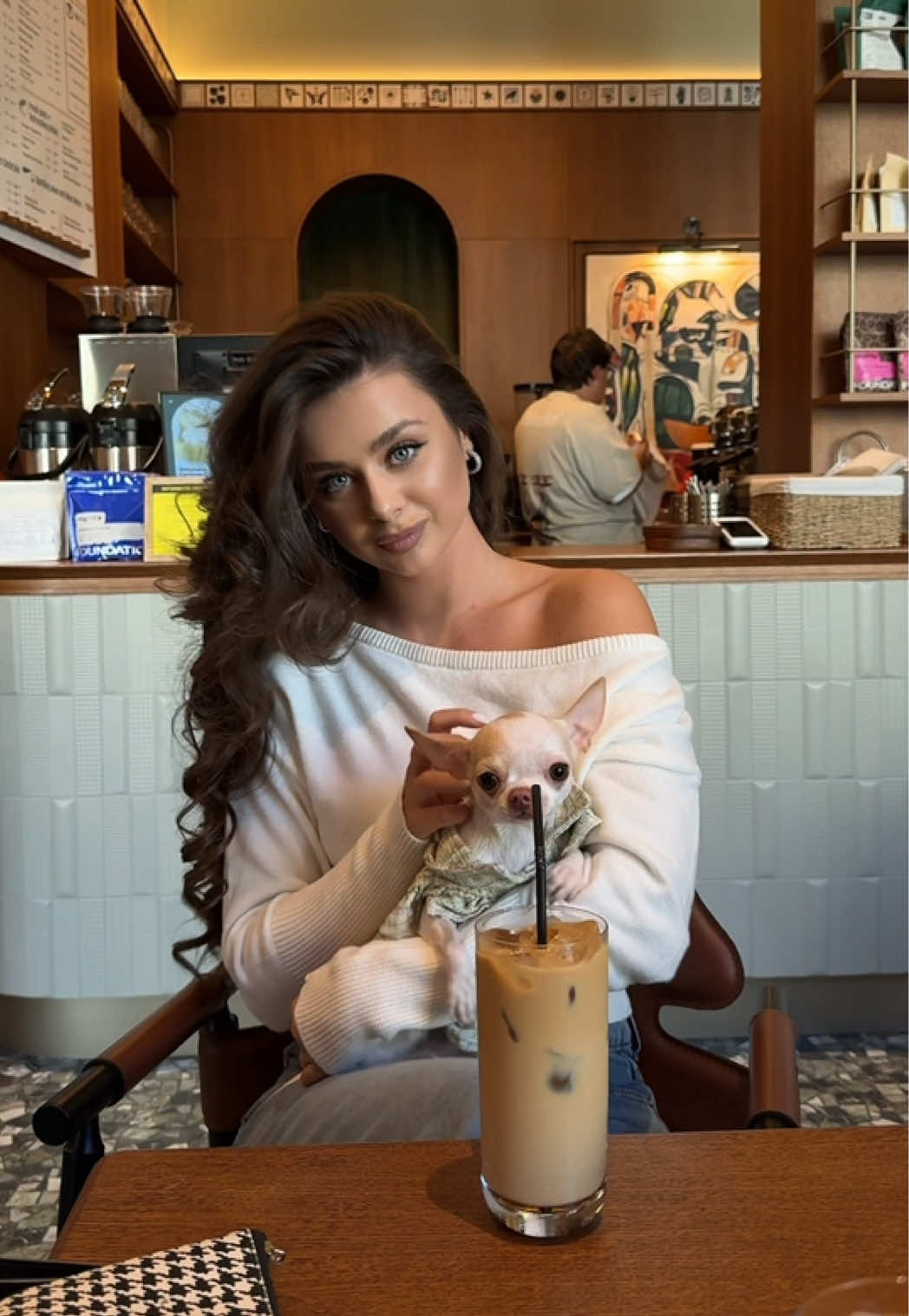 @Ana-Camelia Solomon