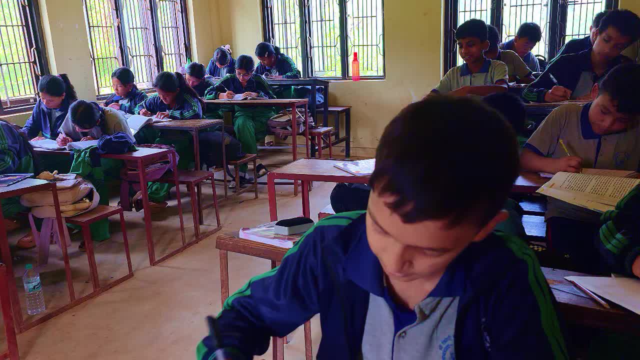 @englishtutor