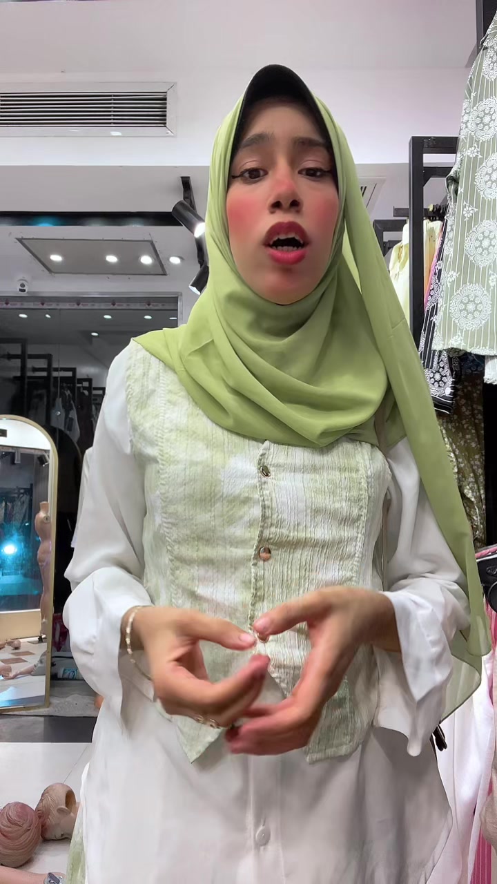 @علياء قمرو