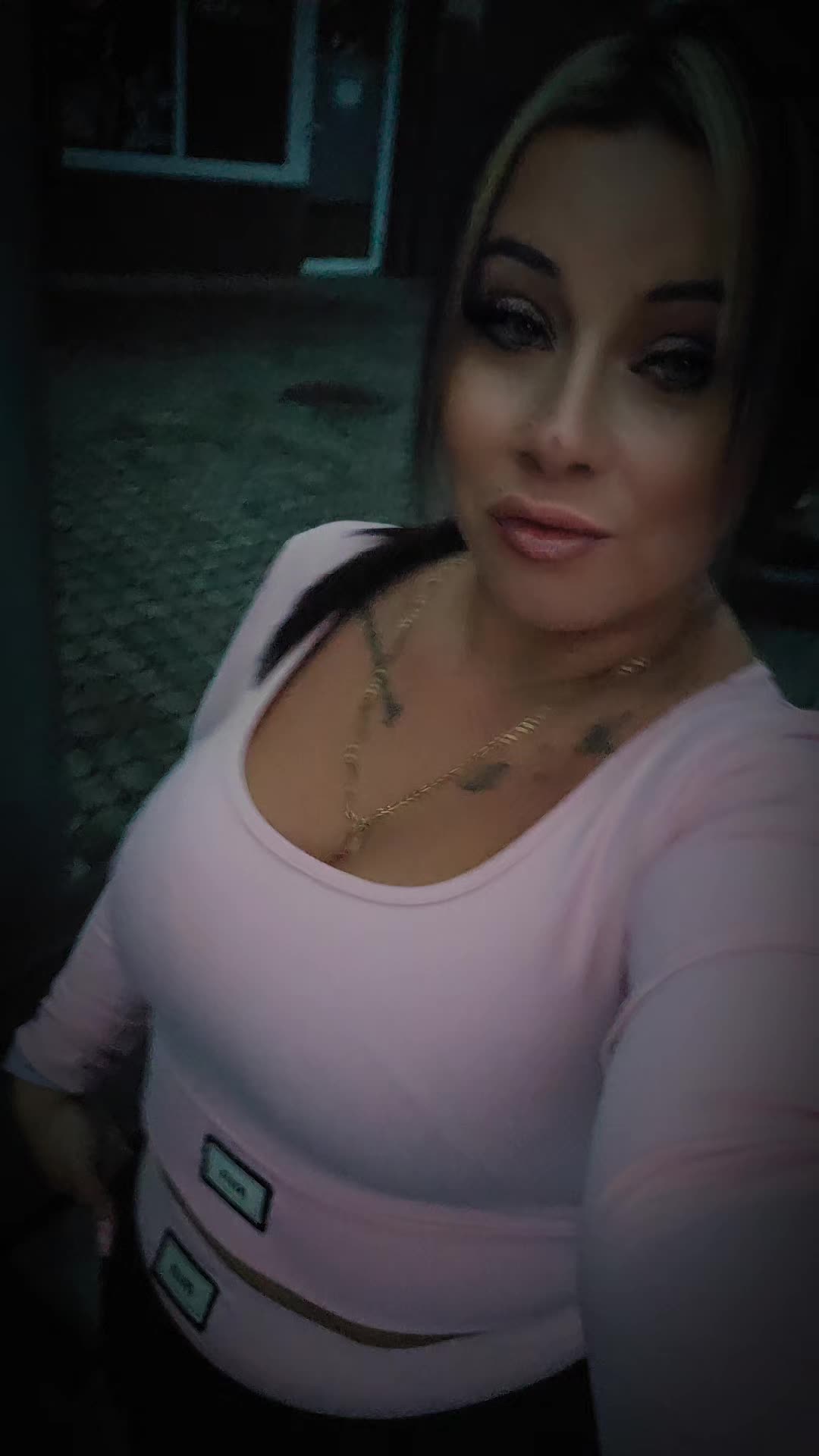 @szalonaulka22