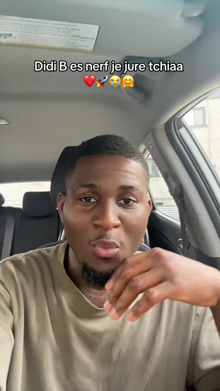 @Hollychocolat1🍫