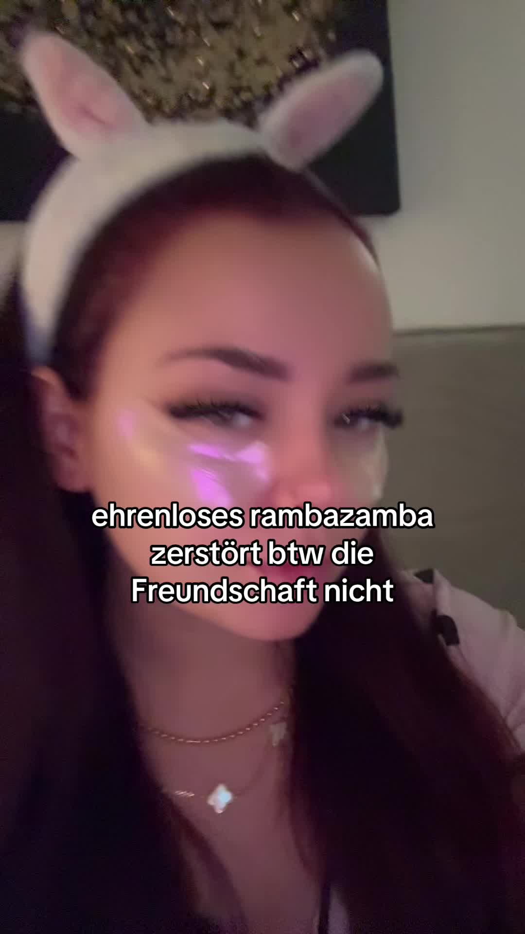@TrixxyBae💘