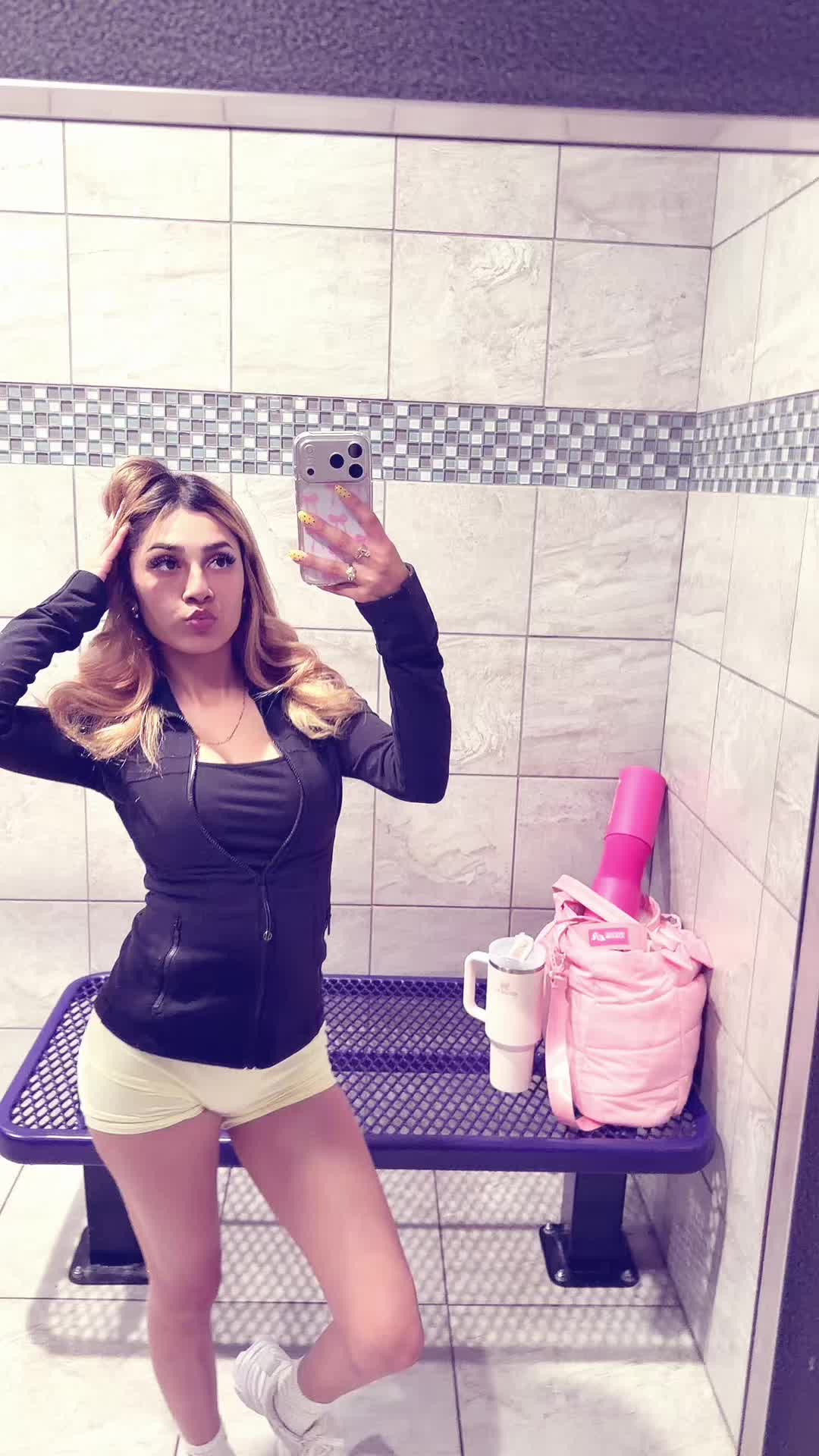 @yuli👸🏼