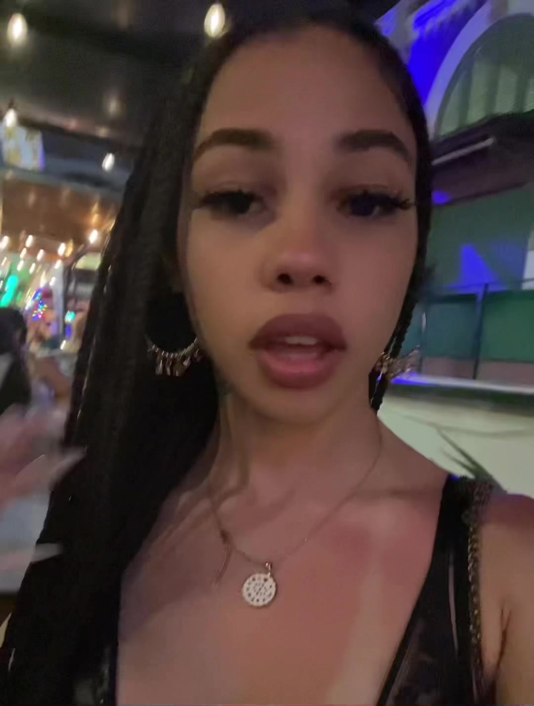 @Ari