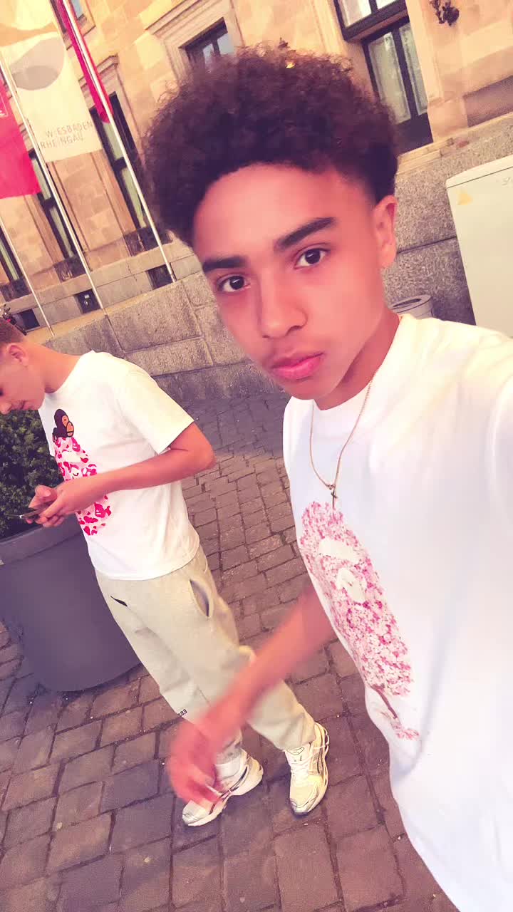 @isa1ax