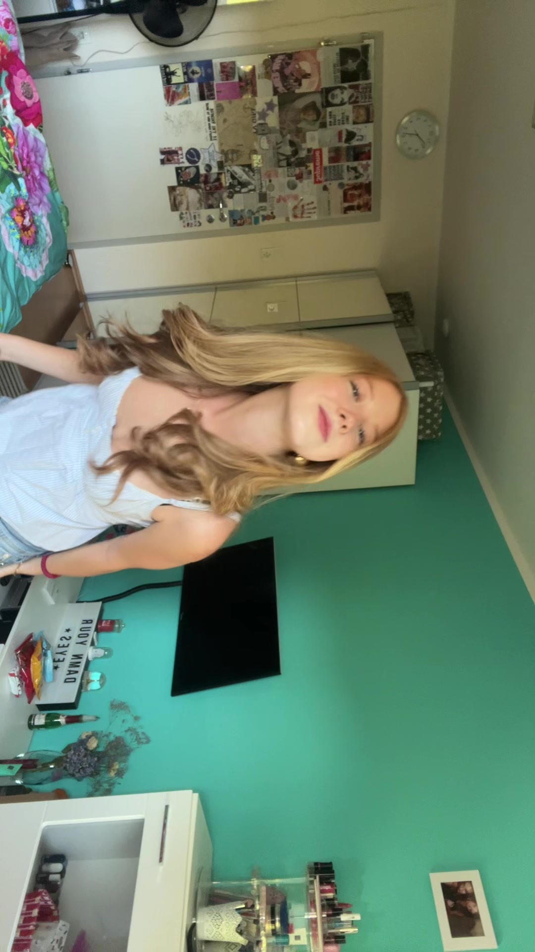 @julieecitaa
