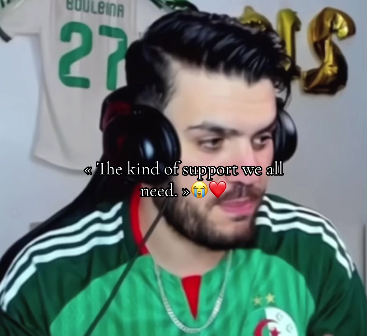 @𝐀𝐦𝐞𝐞𝐫𝐚💞