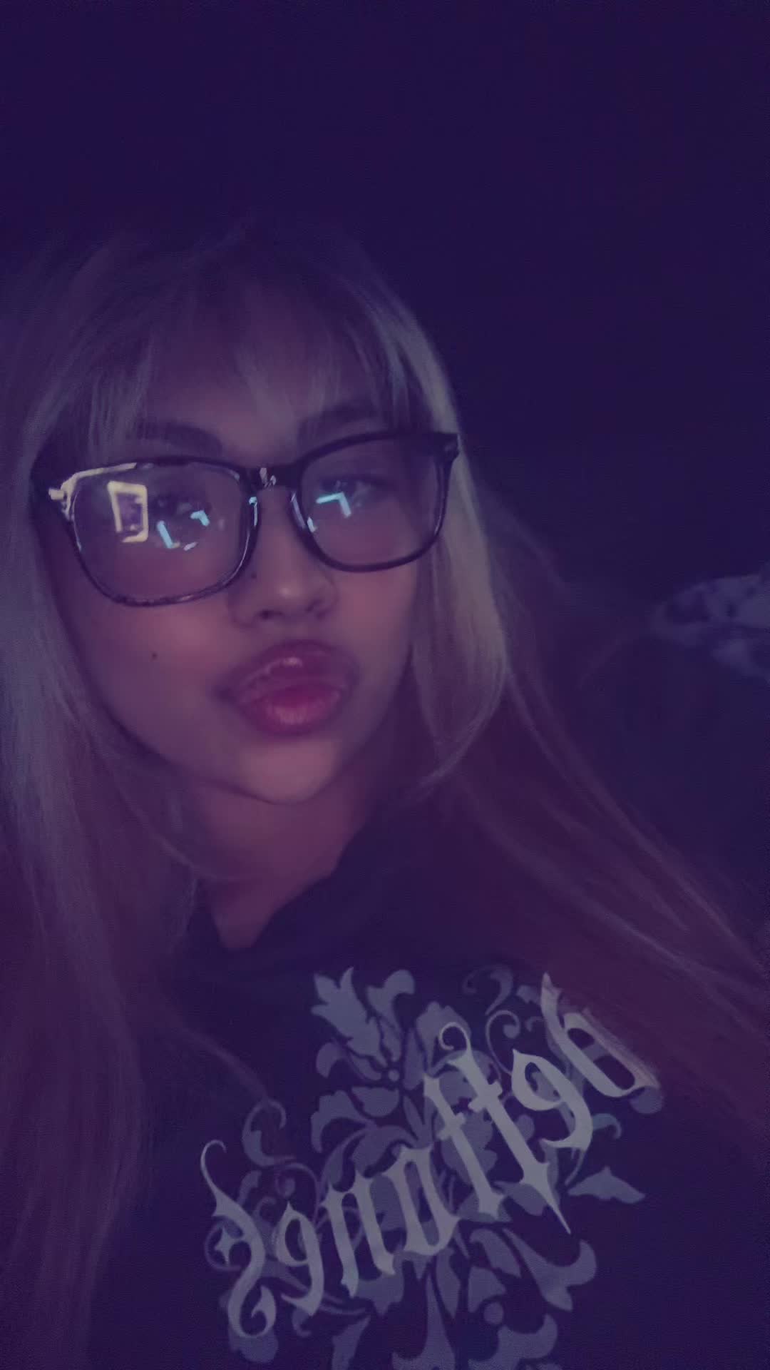 @🐰