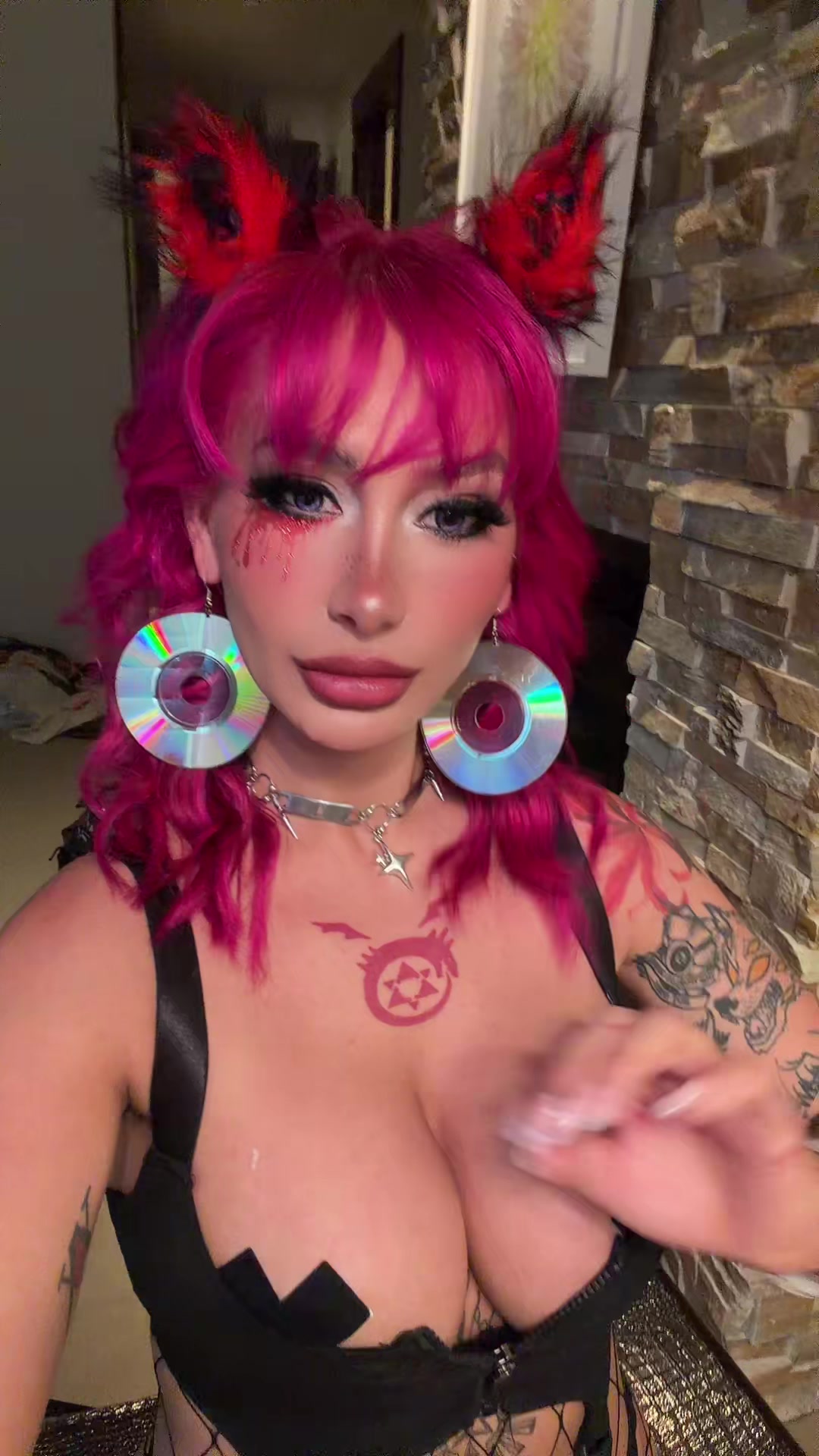 @Laurenzo