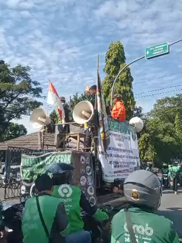 @Bang Tyo