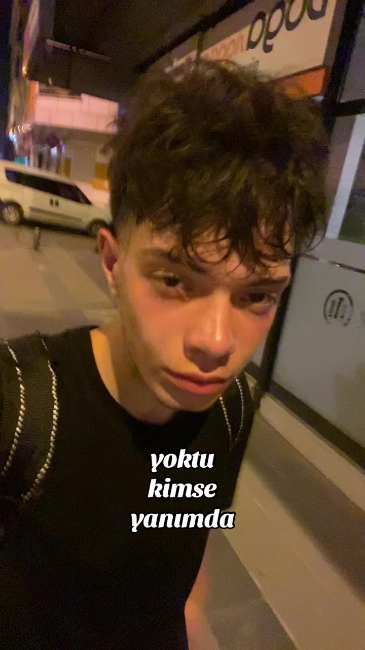@𝒆𝒇𝒆