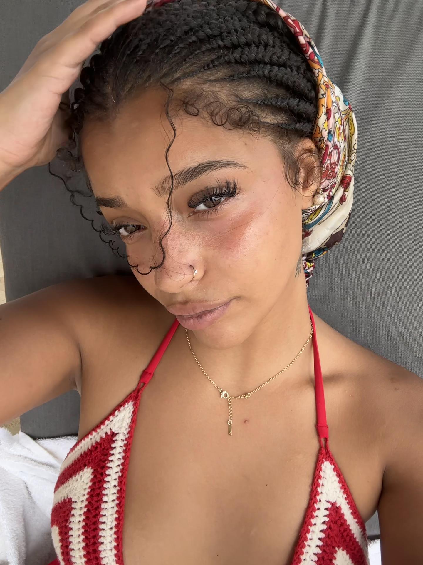 @mya