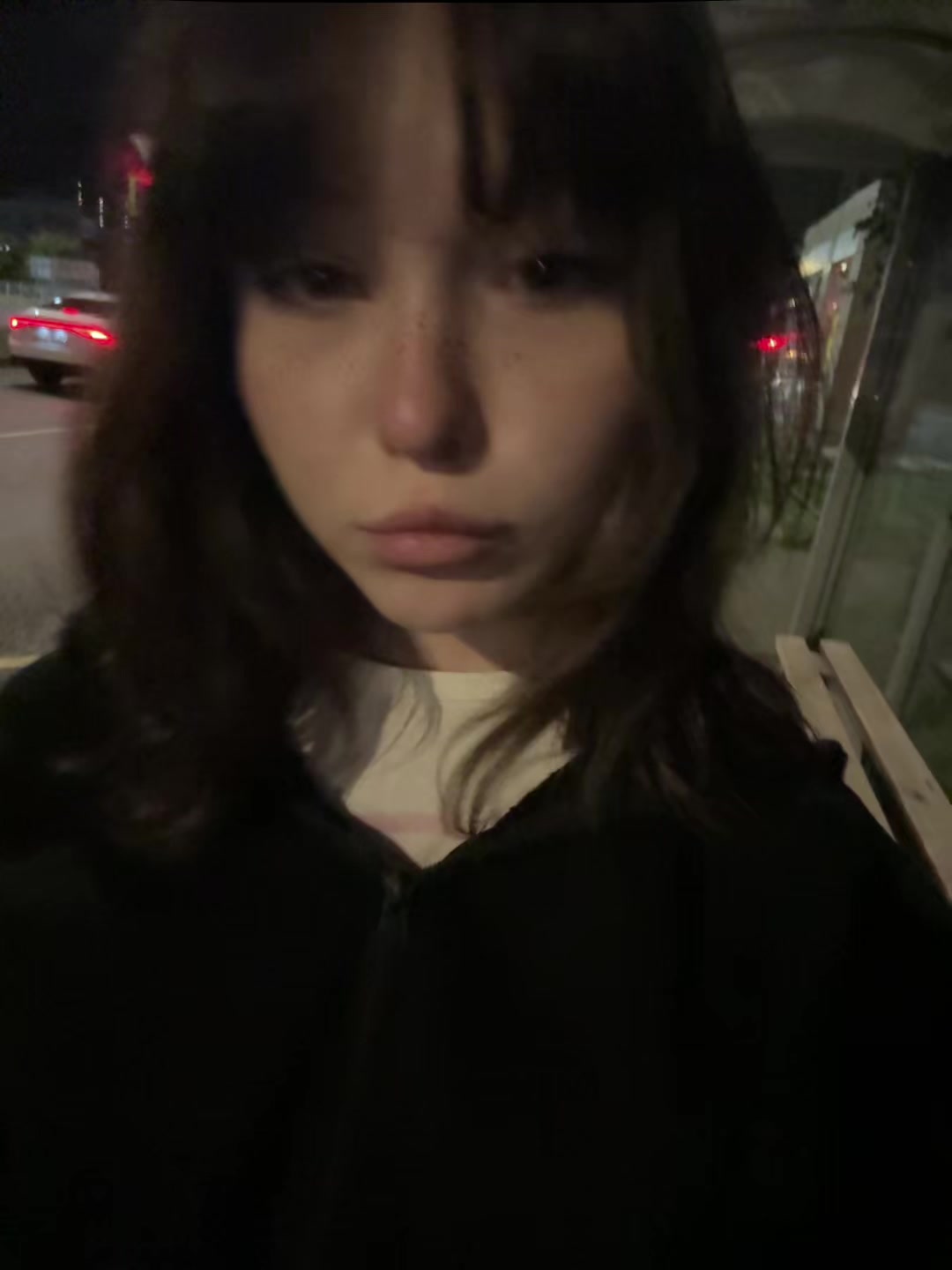 @👅